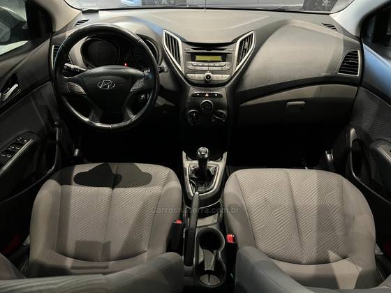 HYUNDAI HB20 1.6 PREMIUM 16V FLEX 4P MANUAL HYUNDAI HB20 1.6 PREMIUM 16V FLEX 4P MANUAL